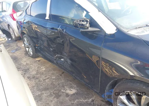 2015 Chrysler 200 S z USA, uszkodzony, nr VIN 1C3CCCBB0FN750177